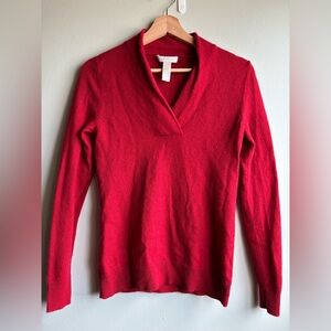 Banana Republic Red V-Neck Cashmere-Blend Sweater